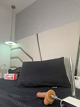 Kendall  evanss online show from 21, 3, 2026