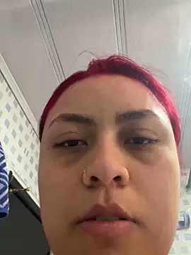 nahomy05 online show from 5, 3, 2026