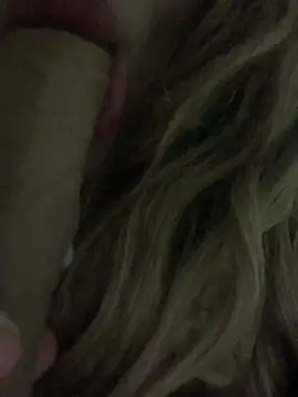 gatinhaloirinha online show from 5, 3, 2026