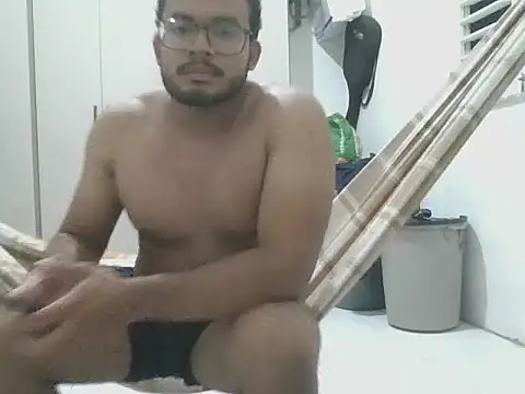 gatinho sexy online show from 5, 3, 2026