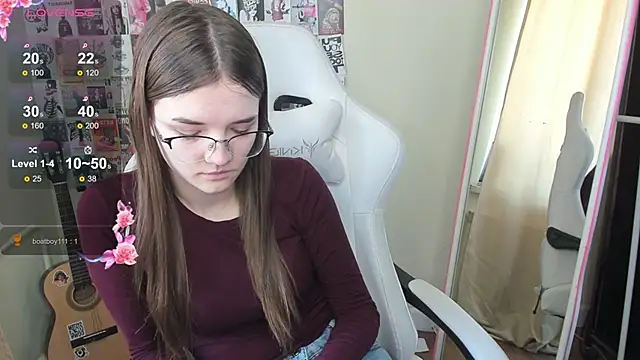 OliviaWilloww  online show from 10, 3, 2026