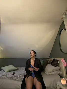 Saskia xx online show from 7, 4, 2026