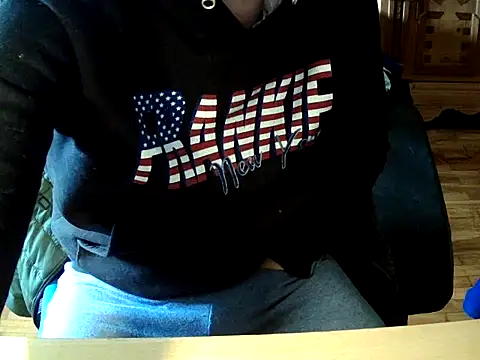 YoUnGbOy2018 online show from 12, 3, 2026