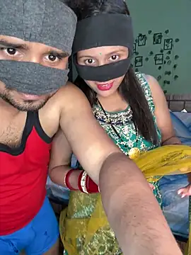 Snapshot of your_bhabhi_love chatting on 7, 5, 2026 your bhabhi love online show from 7, 5, 2026