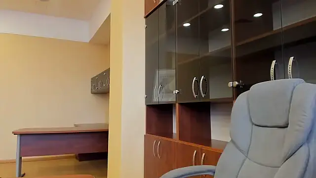 Nionelly online show from 6, 4, 2026