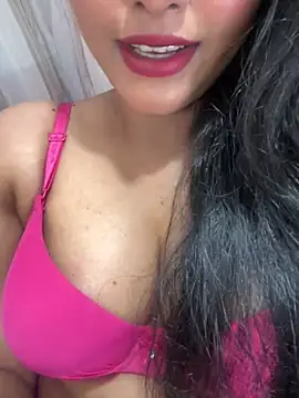 Snapshot of munni-munni6767 chatting on 6, 5, 2026 munni-munni6767 online show from 6, 5, 2026