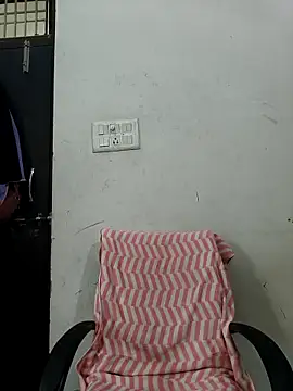 Itz ishu online show from 5, 4, 2026