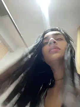 Snapshot of leilani_X chatting on 20, 3, 2026 leilani X online show from 20, 3, 2026