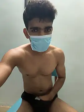 Snapshot of BombaySam78 chatting on 13, 5, 2026 BombaySam78 online show from 13, 5, 2026