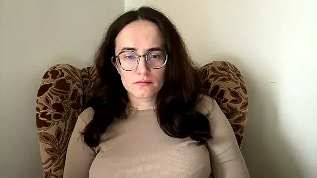 SofiaTease online show from 8, 4, 2026