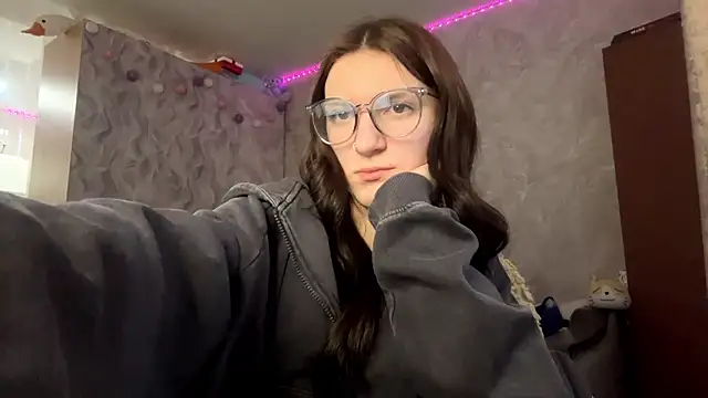 PulpyPalmae online show from 6, 3, 2026