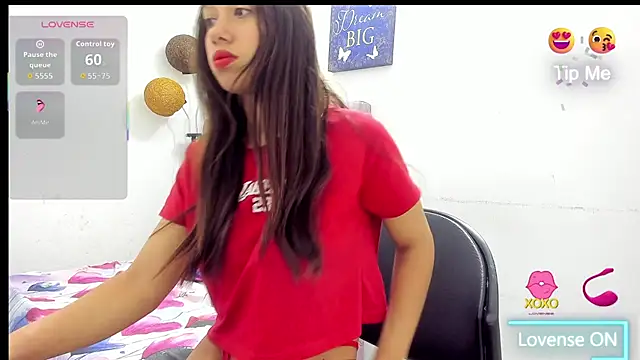 marcela teen online show from 30, 3, 2026