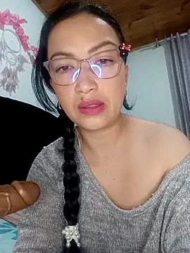  camila28 online show from 9, 3, 2026