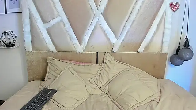 Lele 669 online show from 7, 4, 2026