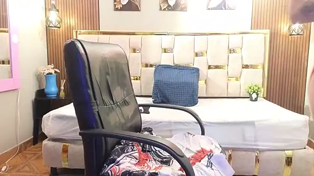  marianhills45 online show from 16, 4, 2026