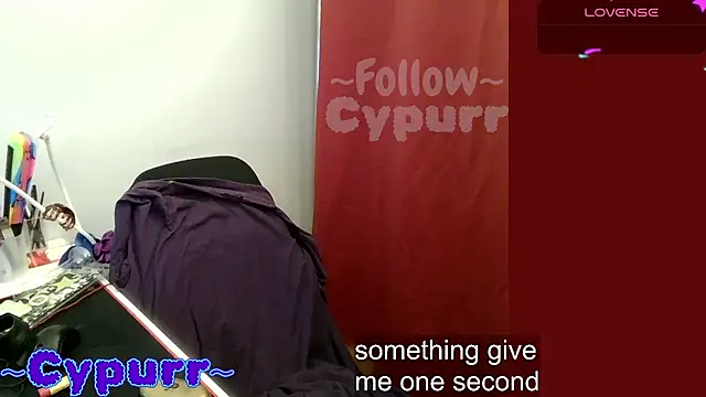 Snapshot of Cypurr chatting on 22, 4, 2026 Cypurr online show from 22, 4, 2026