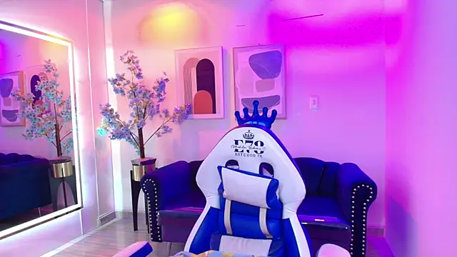 Miia  owens online show from 31, 3, 2026