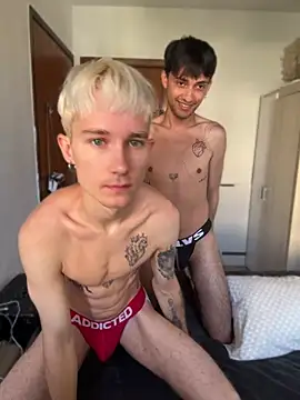 AlphaTwinks online show from 16, 4, 2026