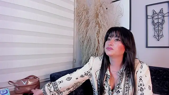 Scarlett Milleer online show from 9, 3, 2026