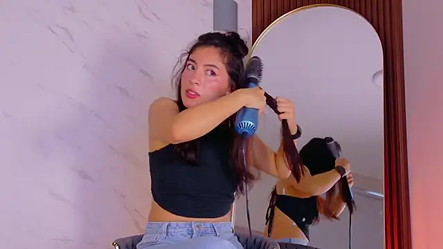 MiiaCullens online show from 30, 3, 2026