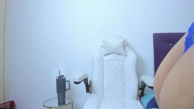 madelinesquirt online show from 24, 3, 2026