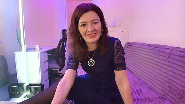 Snapshot of Bonnie_Naughtyy chatting on 17, 6, 2026 Bonnie Naughtyy online show from 17, 6, 2026
