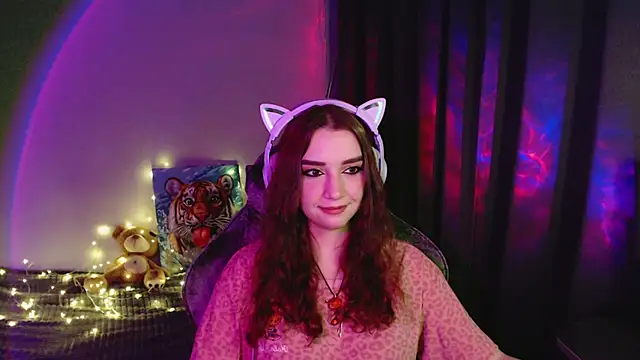 Celia Sensual  online show from 15, 7, 2026