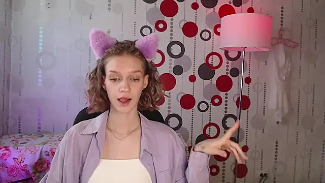 Chrissy Joyful online show from 15, 6, 2026