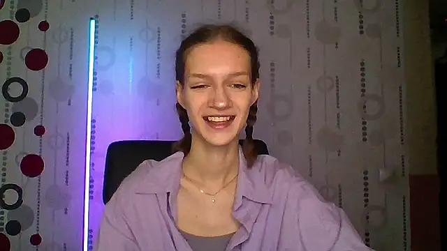 Chrissy Joyful online show from 18, 4, 2026