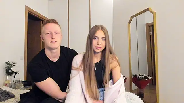 StepSisandStepBro online show from 28, 3, 2026