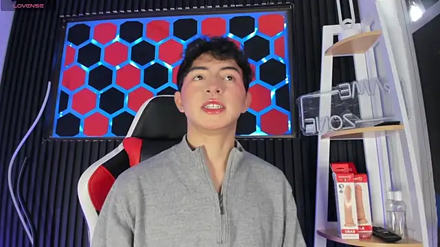 Cristopher Wild online show from 22, 4, 2026