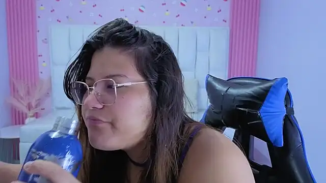 lucero s1 online show from 21, 5, 2026