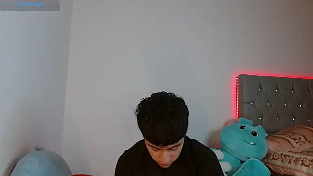 Sebas fire4 online show from 4, 4, 2026