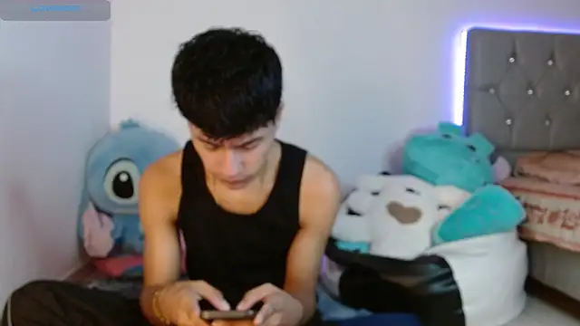 Sebas fire4 online show from 25, 3, 2026