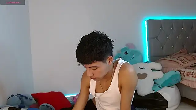 Sebas fire4 online show from 18, 4, 2026