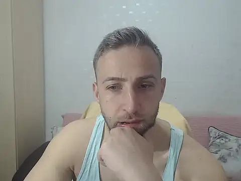 BlondEagleMuscle online show from 24, 3, 2026