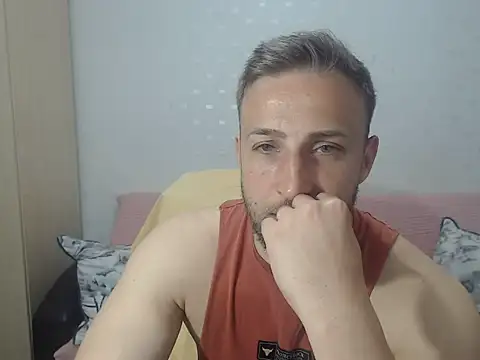 BlondEagleMuscle online show from 25, 5, 2026