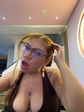 Lia Sterling online show from 10, 3, 2026