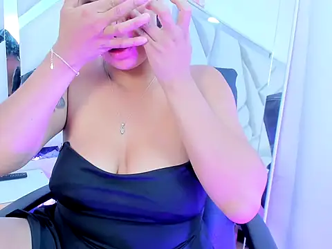 Snapshot of Sophia_RousX chatting on 11, 6, 2026 Sophia RousX online show from 11, 6, 2026