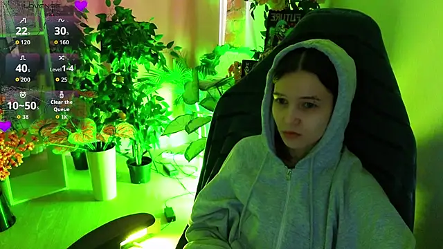 Snapshot of GG_Viper chatting on 6, 5, 2026 GG Viper online show from 6, 5, 2026