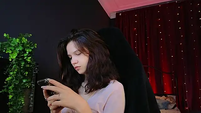 Snapshot of GG_Viper chatting on 19, 7, 2026 GG Viper online show from 19, 7, 2026