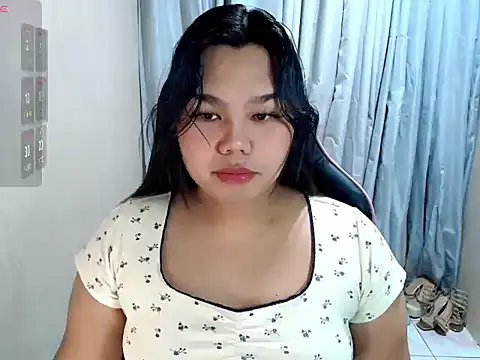 urasian prettyrica online show from 11, 7, 2026