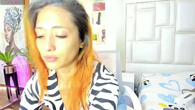 Snapshot of ZoeTaylorl chatting on 12, 6, 2026 ZoeTaylorl online show from 12, 6, 2026