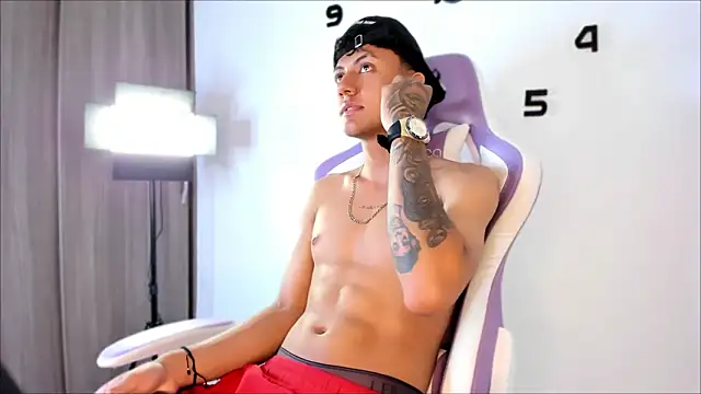 dominik jackson  online show from 6, 3, 2026