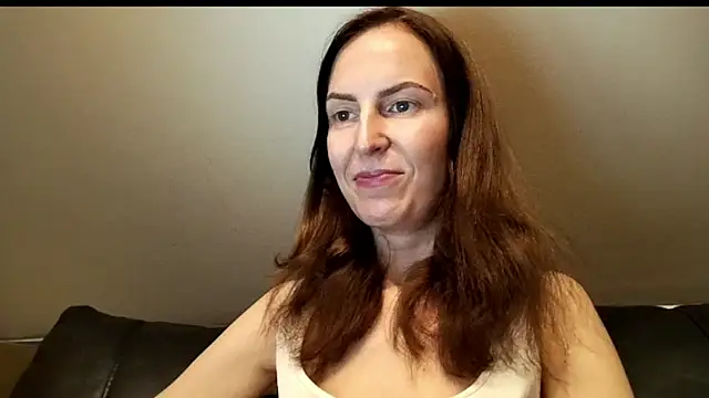 Snapshot of AnnaTight chatting on 12, 4, 2026 AnnaTight online show from 12, 4, 2026