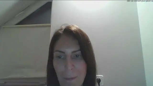 Snapshot of AnnaTight chatting on 5, 5, 2026 AnnaTight online show from 5, 5, 2026