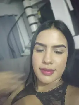 AmberRooss online show from 17, 3, 2026