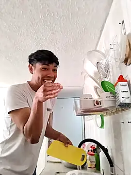 Diamond Liam online show from 11, 3, 2026