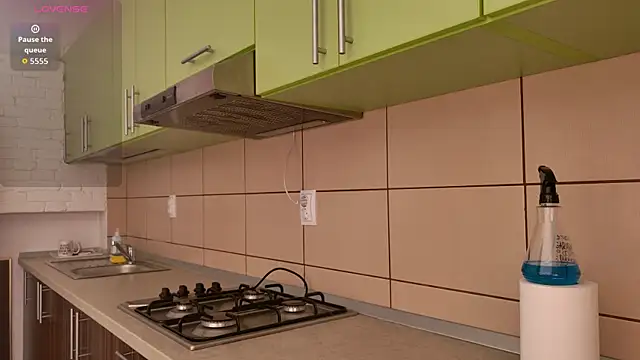 AshleyVance online show from 8, 4, 2026