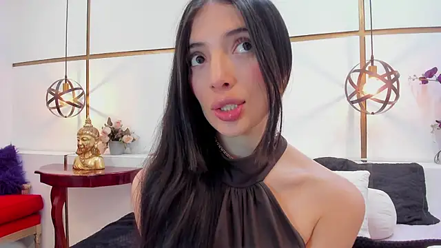 Snapshot of Cynthia1Fox chatting on 17, 5, 2026 Cynthia1Fox online show from 17, 5, 2026